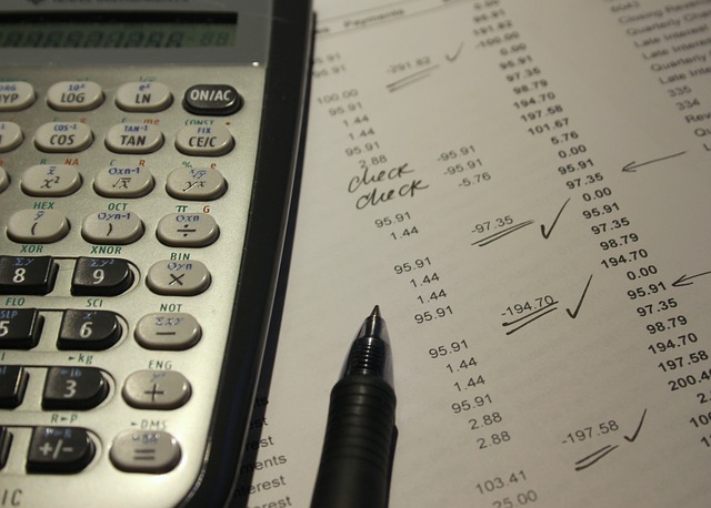 Půjčka pro dlužníky: Oprávněná volba pro váš finanční scénář?